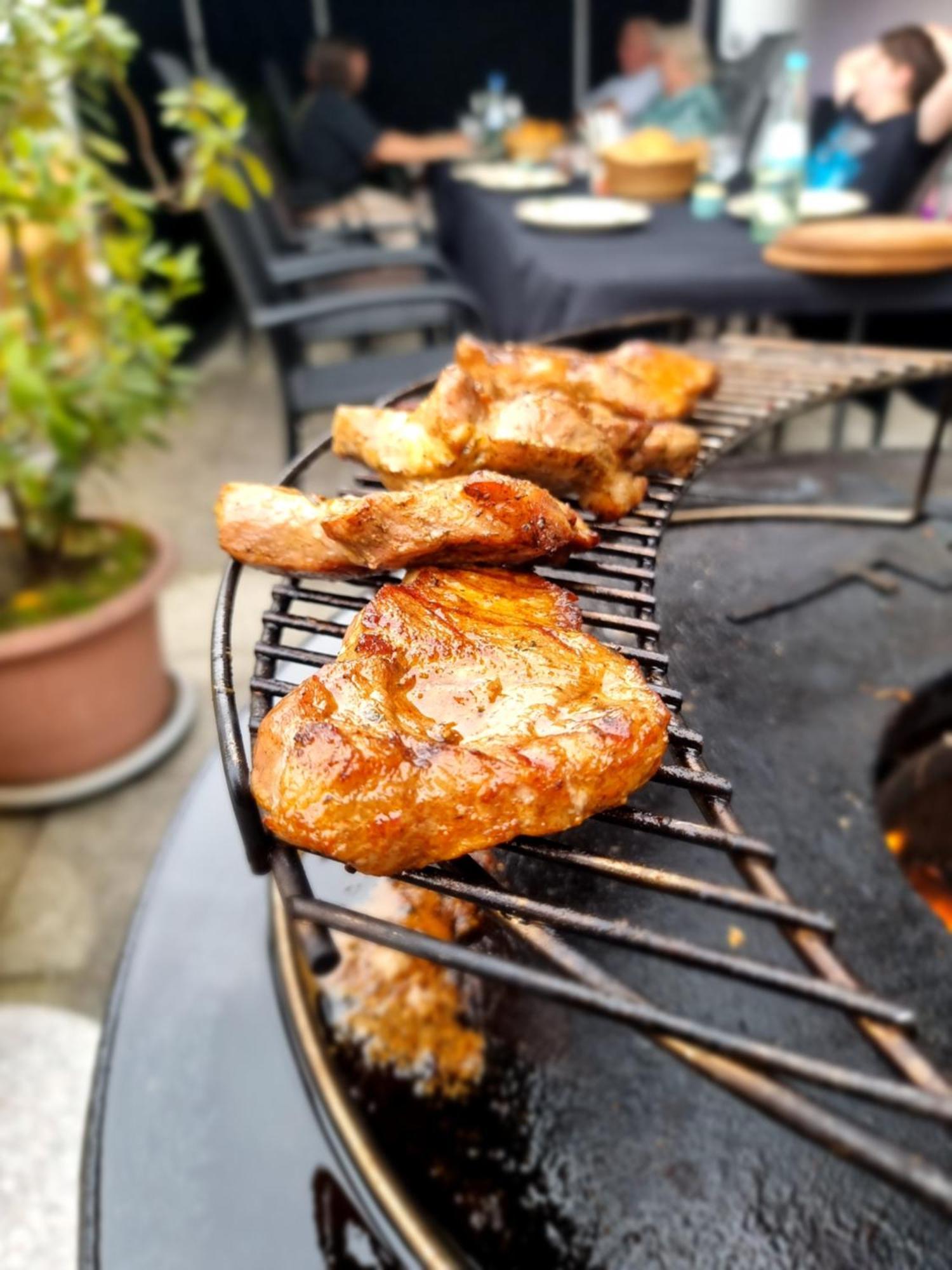 Gasthaus Korneli Sankt Aldegund Ngoại thất bức ảnh